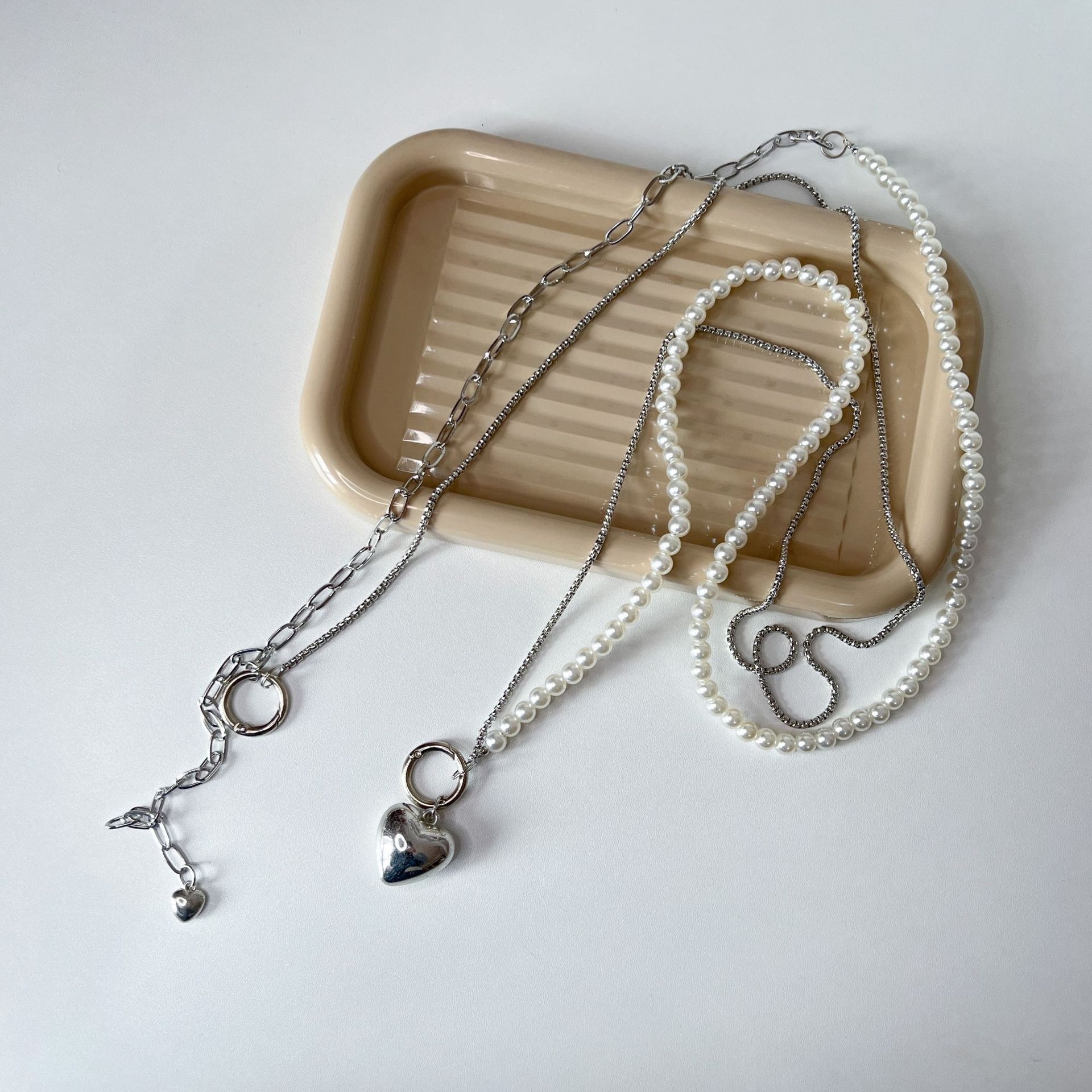 Long Pearl Phone Lanyard Handm - Phone Accessories Pictures avis et prix