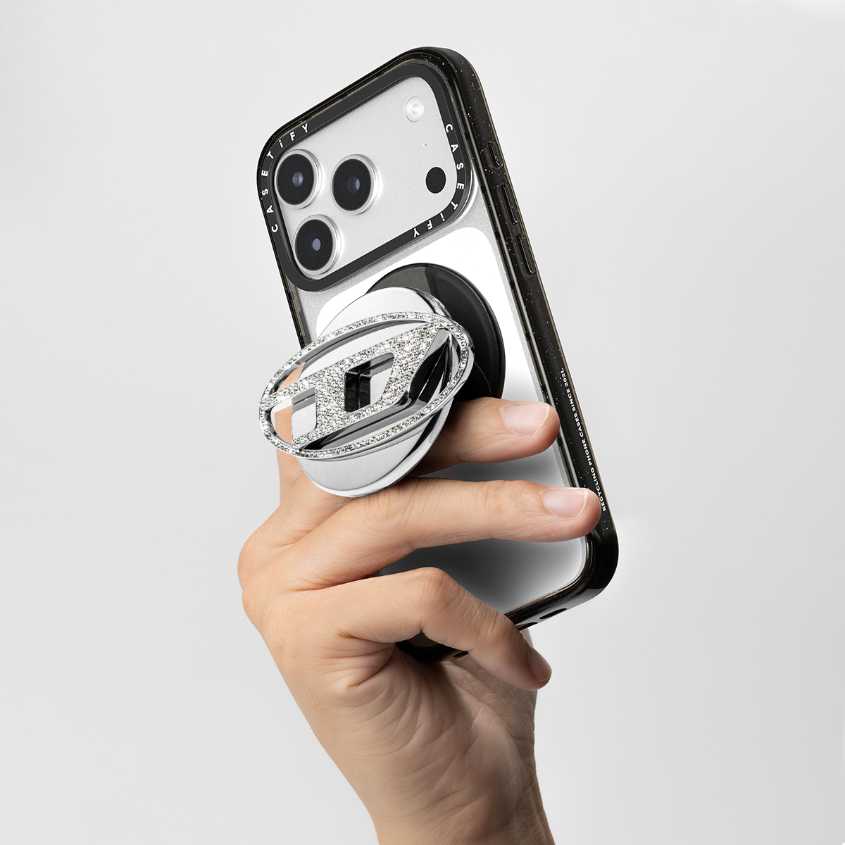 CASETiFY DIESEL Denim Series M - Phone Accessory avis et prix